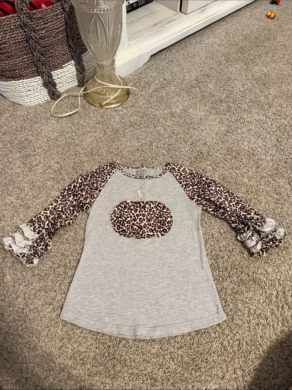 Girls' Grey Leopard Pumpkin Ruffle Sleeve Top